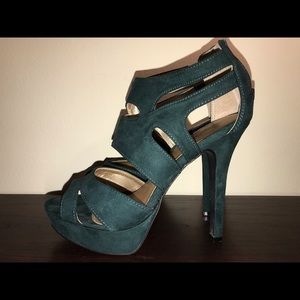 Qupid green strappy heels